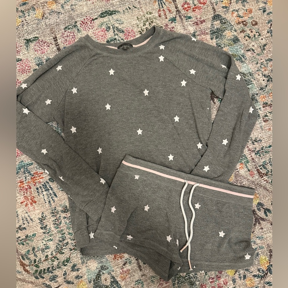 PJ Salvage set, size medium